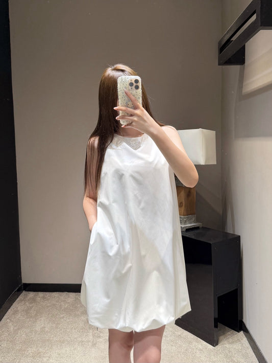 Dio Luxury Collection White Dress