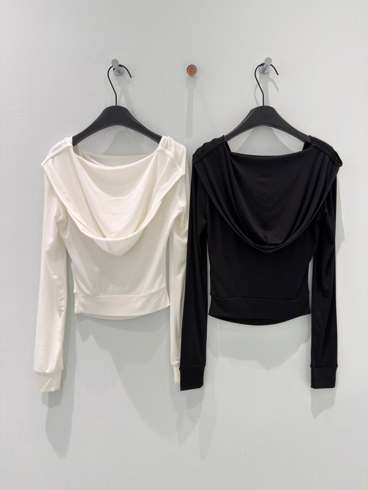 Chan Long Sleeve Crop Top